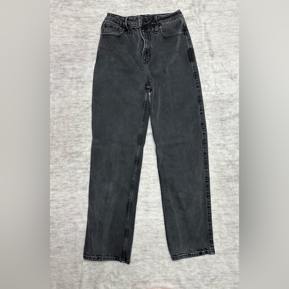Hollister Ultra High-Rise Dad Jeans